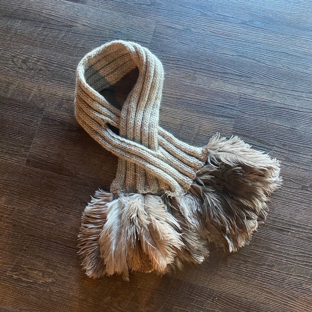 STELLA CADENTE BOHO WOOL KNIT & FEATHER SCARF